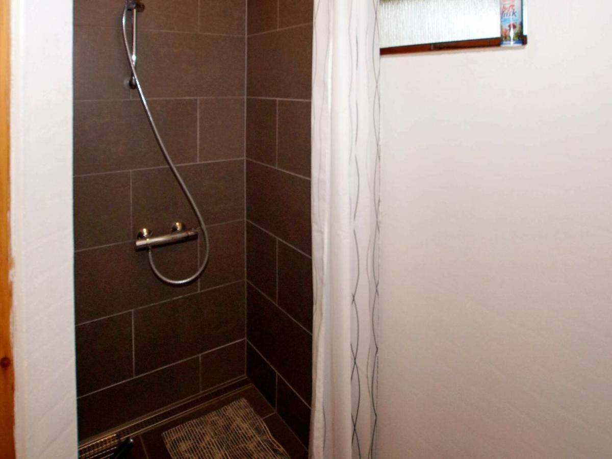 2 Person Holiday Home In Tarm Fjerbæk Zewnętrze zdjęcie