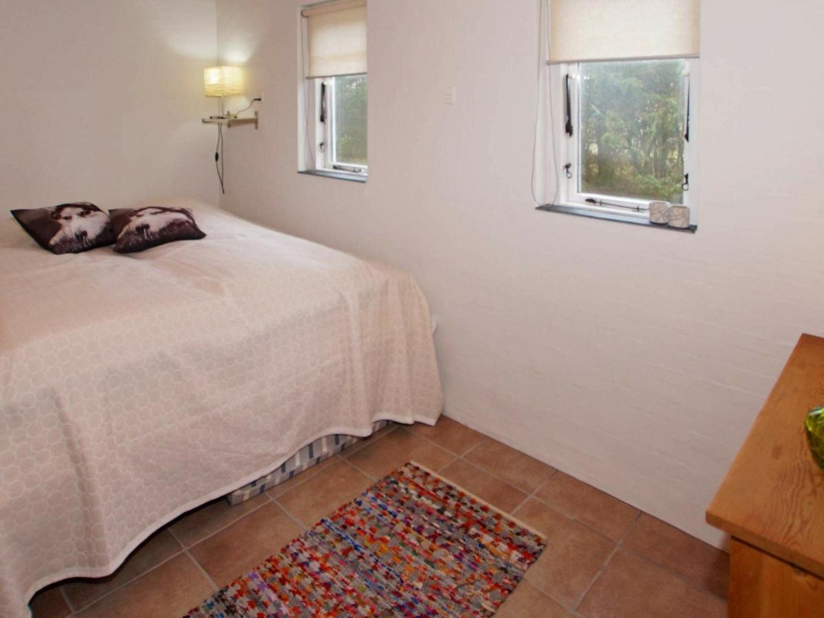 2 Person Holiday Home In Tarm Fjerbæk Zewnętrze zdjęcie