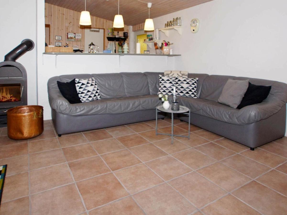 2 Person Holiday Home In Tarm Fjerbæk Zewnętrze zdjęcie